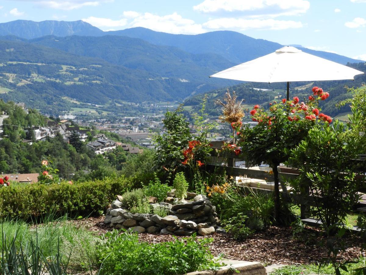 Strasserhof Tenuta-Weingut Vahrn Buitenkant foto